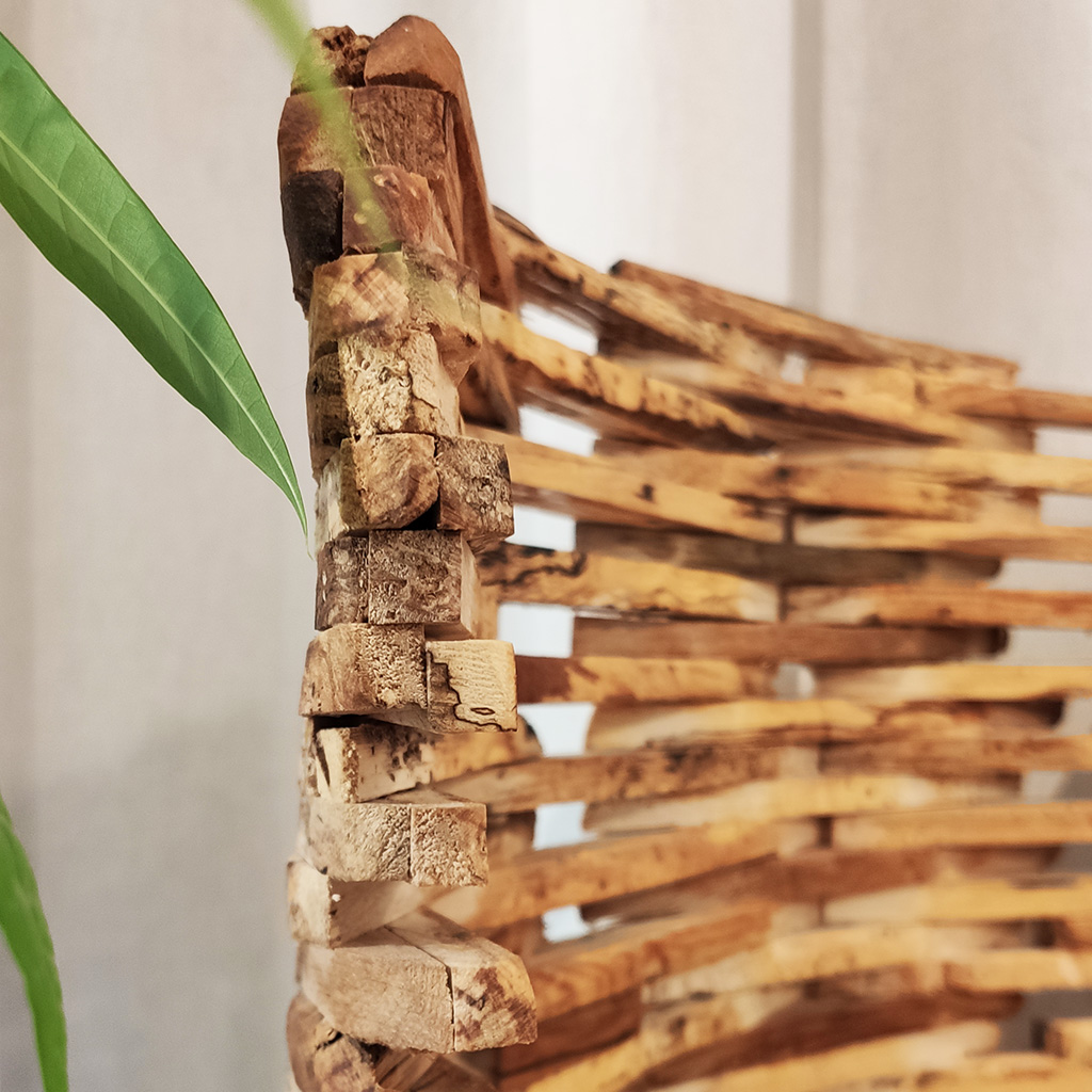 4 nachhaltige Holzpflege aus 100% natürlichen Inhaltsstoffen. studio moreandless